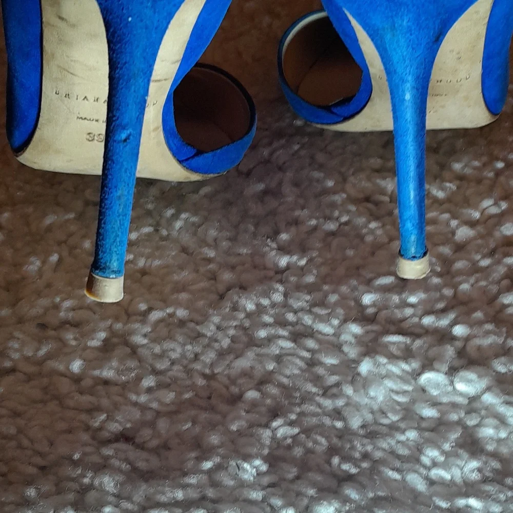 BRAIN ATWOOD BLUE Suede D Orsay Pumps Size 39.5 Euro - Picture 15 of 17